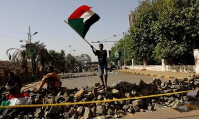 تتريس الشوارع تجميد شرايين الحياة أمام المواطن السوداني المغلوب