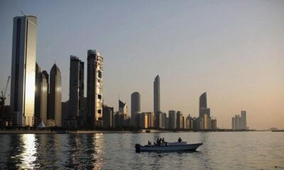 3 قتلى و6 جرحى في انفجار صهاريج محروقات بترولية بابوظبي