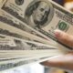 انفلاتٌ في أسعار العملات والدولار يقفز إلى 530 جنيهاً