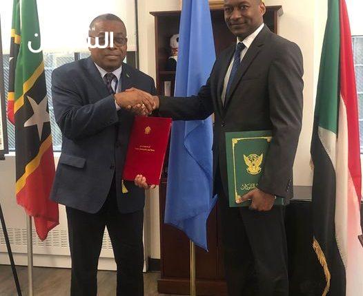 الحكومة توقع على إتفاقية مهمة بنيويورك