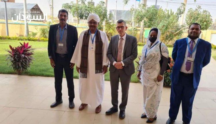 مبارك الفاضل يكشف تفاصيل المباحثات مع فولكر – السودان الحرة