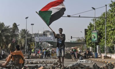 مظاهرات في الخرطوم دعماً للجيش.. وتنديدا بتدخلات الخارج