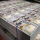 الدولار يتخطى حاجز الـ(520) جنيه بالبنوك و تراجع التداول بالموازي – السودان الحرة