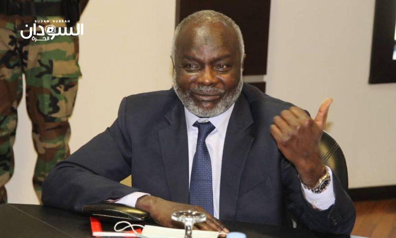 تجمع المهنيين يوجه إتهاماً خطيراً لجبريل إبراهيم