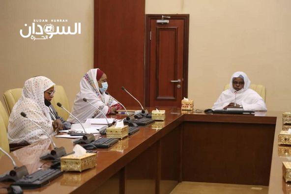 جهود لاستضافة المباريات الدولية..”هزار” تدعو” مجلس السيادة لزيارة المدينة الرياضية