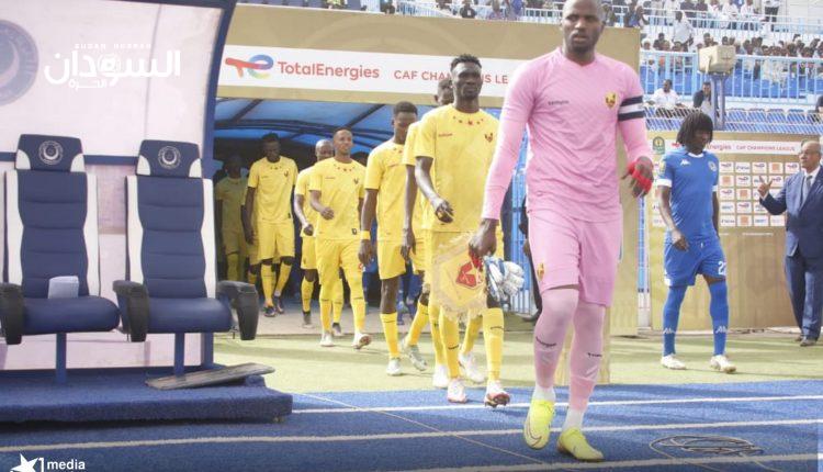 كلارك يؤمنّ على”23″ لاعبًا في قائمة المريخ إلى مصر – السودان الحرة