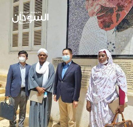 أزمة السودان..تفاصيل لقاء بين”الواثق” وماشينخمنغ” – السودان الحرة