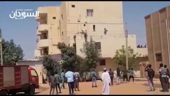 إنقاذ مواطن حاول الإنتحار - السودان الحرة