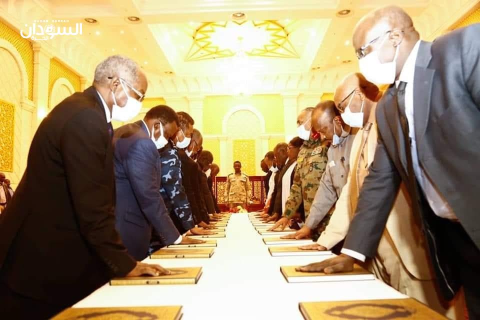 اللجنة العليا للطوارئ الاقتصادية تقرر إنشاء محكمة خاصة لمخربي الاقتصاد والتهرب الضريبي والتلاعب بالدولار