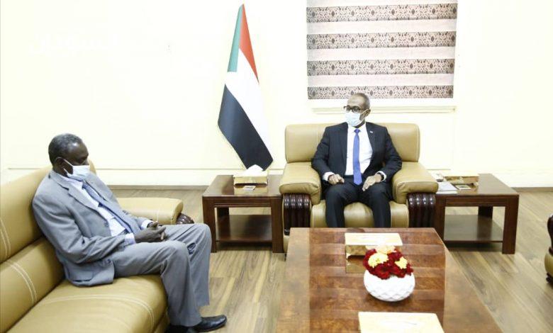 تفاصيل دقيقة حول الأوضاع الأمنية والإقتصادية بالخرطوم