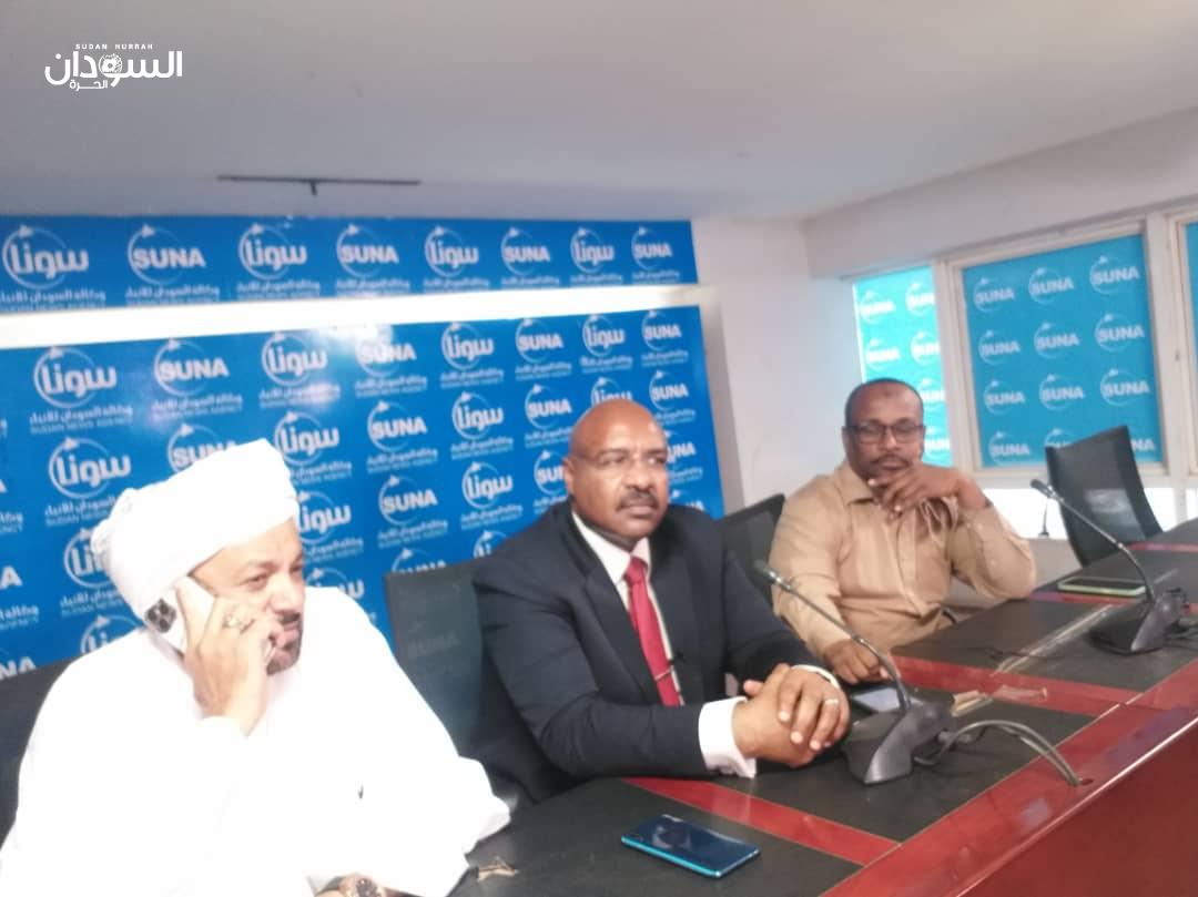 الجكومي يُعلن تحويل مباراة المريخ والأهلي القاهري إلى أم درمان