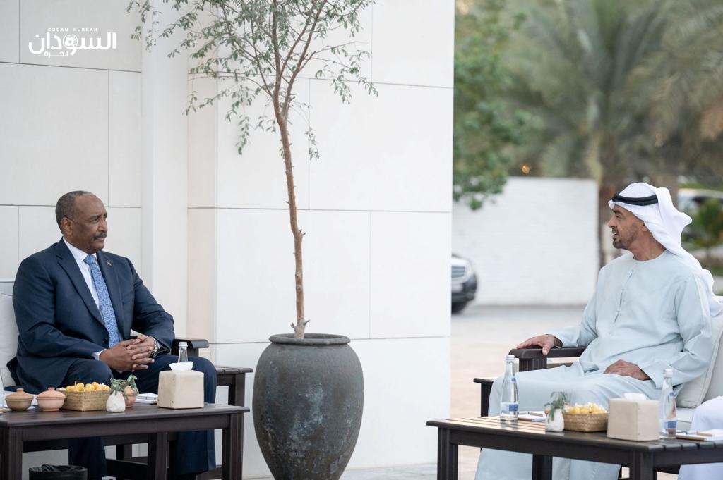 محمد بن زايد يُعلن عن دعم السودان بودائع كبيرة للبنوك وإقامة المشروعات التنموية