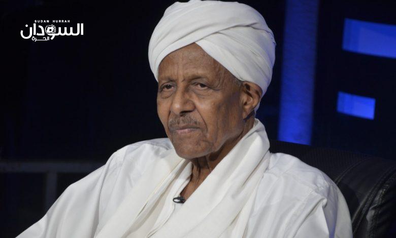 وزير مالية سابق يهاجم مزادات بنك السودان