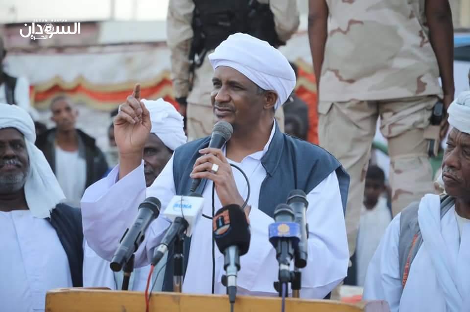 دقلو من بورتسودان: يجب أن نكون يدًا واحدة ونتعاون ونتماسك من أجل الحفاظ على مكتسبات ووحدة البلاد