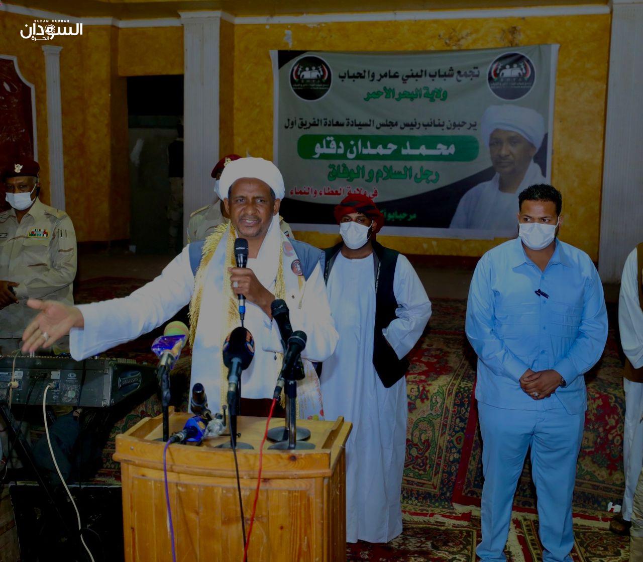 دقلو: “مستعدون للعودة للثكنات لكننا لن نسلمها لمن يتلقّون رواتبهم من السفارات”