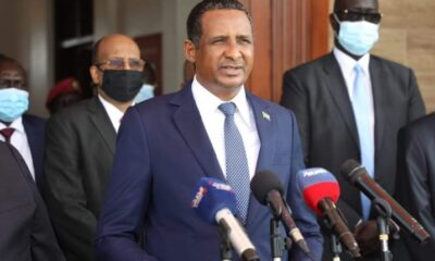 18 شهر لم تصرف السفارات بالخارج قرش – السودان الحرة