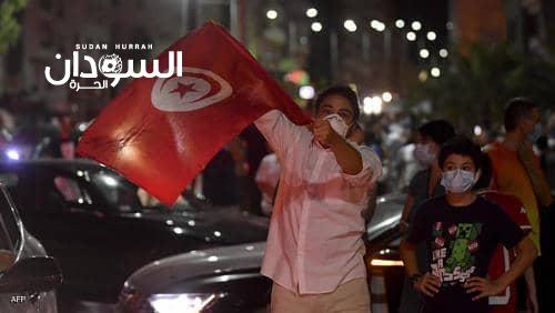 قيس يصدر مرسومًا بتعويض عائلات مصابي الثورة – السودان الحرة