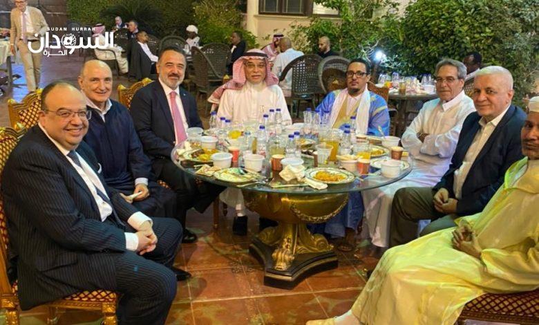 إفطار دبلوماسي على مائدة السفير السعودي