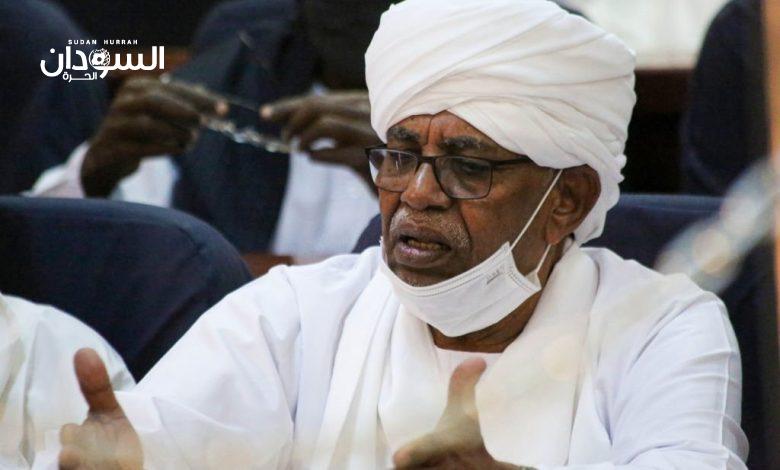 ضابط رفيع في الجيش يكشف أسباب سقوط البشير