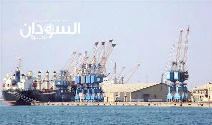 محتجون يغلقون مكاتب هيئة الجمارك السودانية بميناء الأمير عثمان دقنة بسواكن