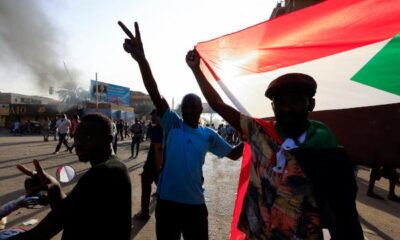 لن نشارك مع الموالين للعسكر في تشكيل حكومة جديدة – السودان الحرة