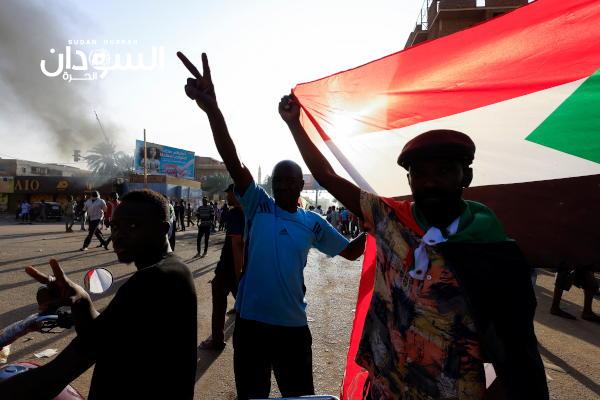 لن نشارك مع الموالين للعسكر في تشكيل حكومة جديدة – السودان الحرة