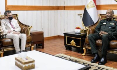 مواجهة ساخنة بين البرهان وفولكر