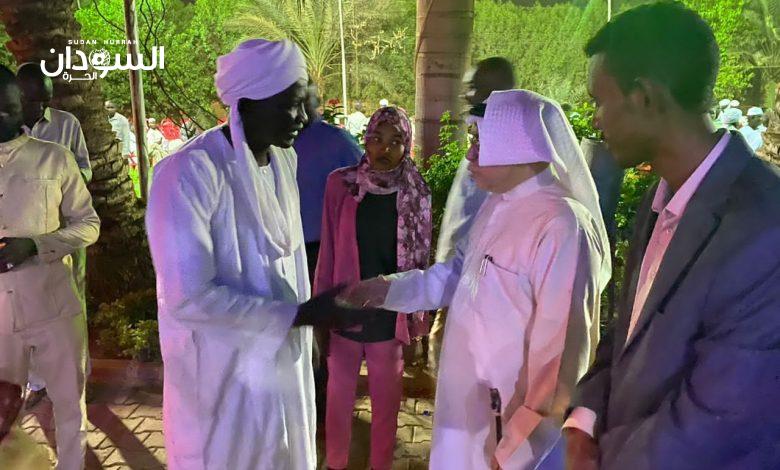 السفير السعودي يشارك في إفطار حركة تحرير السودان