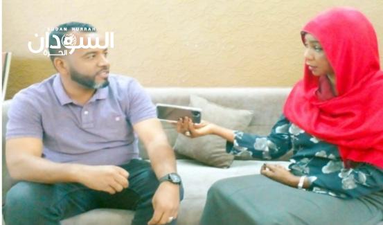 الفنان أحمد محمد عوض: # حبي للغناء الشعبي بسبب عمي الفنان محمد أحمد عوض # لهذا السبب (…) تسعى لخلع عباءة عمي