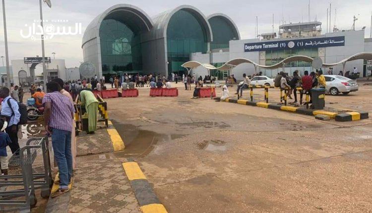 على المسافرين التبليغ عن تحصيل أي رسوم بصالات المغادرة – السودان الحرة