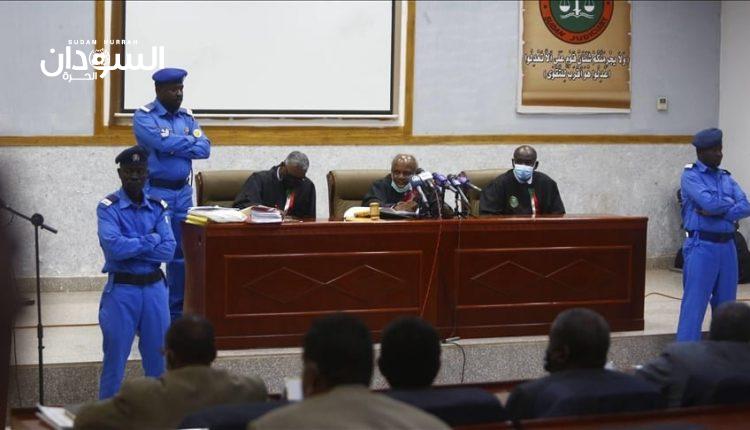محاكمة البشير… مشادات حادة وتدّخل حاسم للقاضي – السودان الحرة