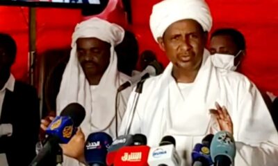 دقلو: (قبل يوم 25 أكتوبر ما كان في اتفاق، لو كان في اتفاق؛ ما كنا عملنا ده في 25 أكتوبر.. الآن ممكن نجلس مع بعض وتكون رؤيتنا واحدة ونتساوى كأسنان المشط، ونقبل ونرضى ببعضنا البعض).