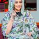 الممثلة المصرية داليا البحيري تبكي في الخرطوم