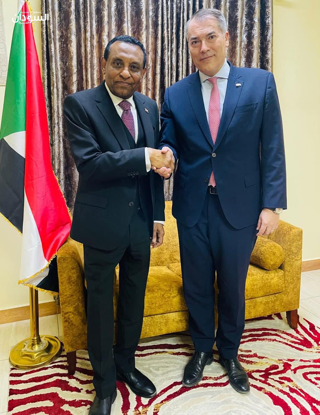 في أولى لقاءاته الدولية.. رئيس الوزراء د. كامل إدريس يستقبل المبعوث السويسري الخاص لمنطقة القرن الأفريقي