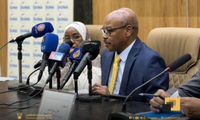 الفريق الصادق إسماعيل يؤكد حرص الحكومة على إيصال المساعدات الإنسانية لكافة النازحين والمحتاجين