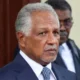 فى أول مهامه الخارجية.. رئيس الوزراء يقود وفد السودان لقمة بغداد