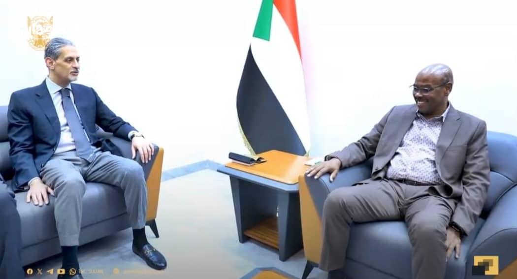 السودان ومصر يناقشان تطوير التعاون والتنسيق عبر المعابر الحدودية البرية لخدمة القضايا الإنسانية في السودان