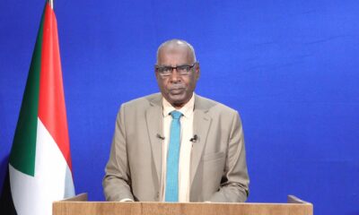 (209,273) طالباً وطالبة يجلسون لامتحانات الشهادة السودانية موزعين على (2,082) مركزًا داخل البلاد و(20) بالخارج