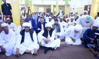 رئيس الوزراء يؤدي صلاة العيد بمسجد قباء بمدينة بورتسودان – السودان الحرة