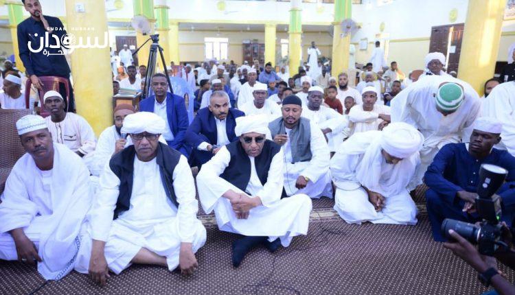 رئيس الوزراء يؤدي صلاة العيد بمسجد قباء بمدينة بورتسودان – السودان الحرة