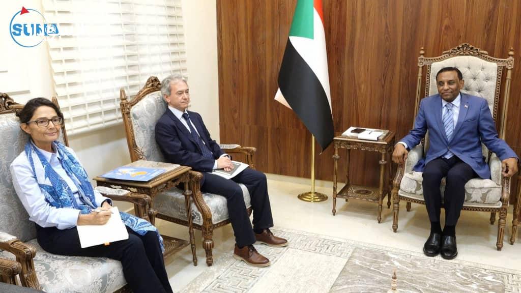 رئيس الوزراء ينبِّه منظمات الأمم المتحدة بالأوضاع الإنسانية الكارثية في الفاشر